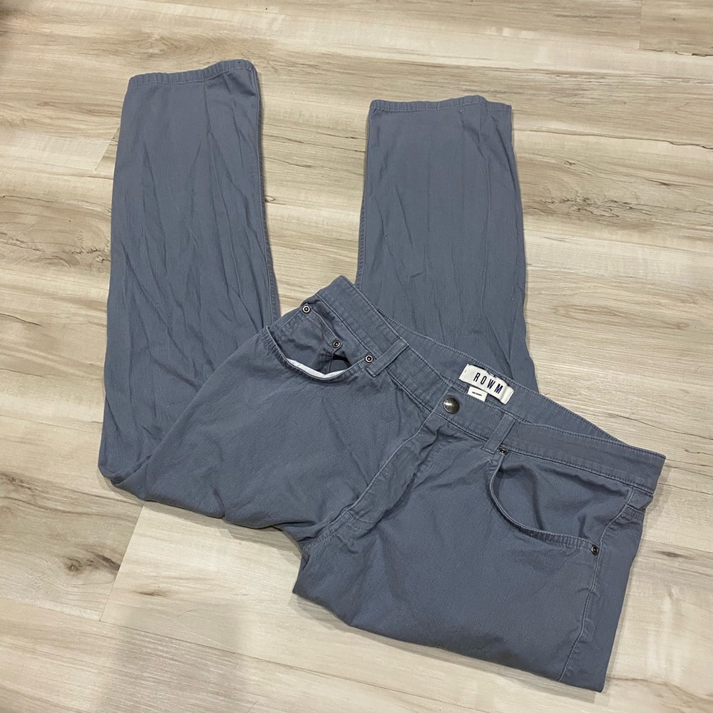 Rowm flat front 5 pocket grey men’s pants- Size 34x30
